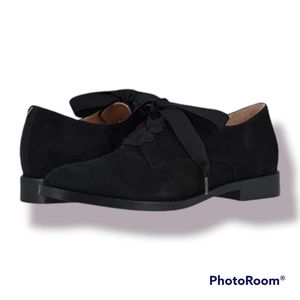 Vionic Evelyn Suede Lace Up Shoes